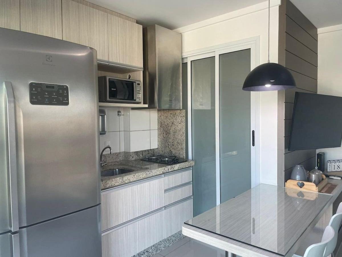 1 Qts.| 2 Hosp. | Jacuzzi Na Varanda | Linda Vista Гояния Экстерьер фото