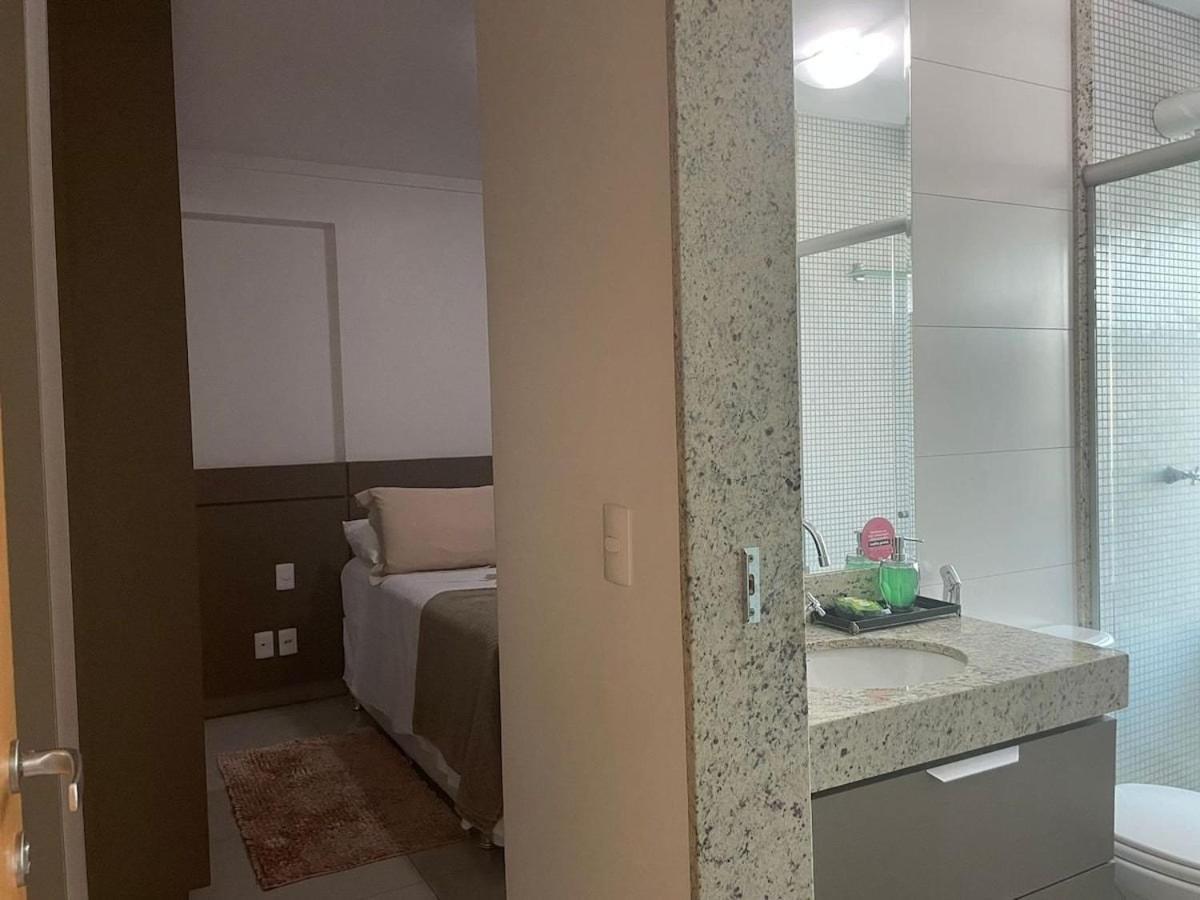 1 Qts.| 2 Hosp. | Jacuzzi Na Varanda | Linda Vista Гояния Экстерьер фото